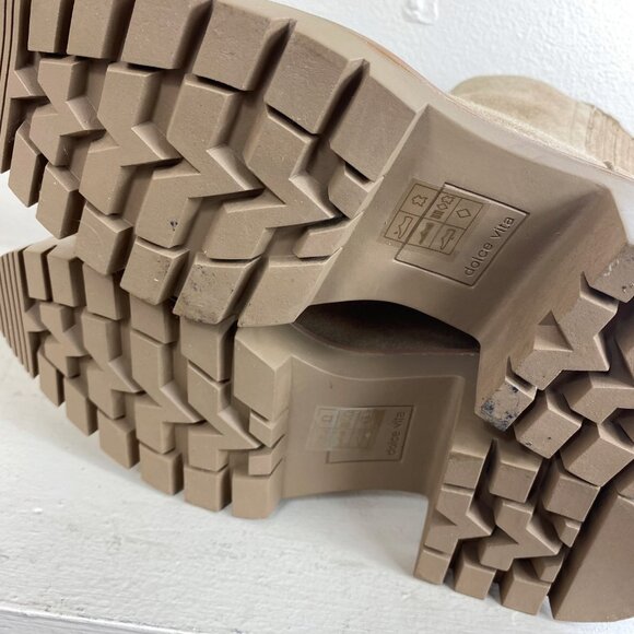 Dolce Vita Suede Lug Sole Heel Boots in Mushroom Size 6.5 - Picture 5 of 15